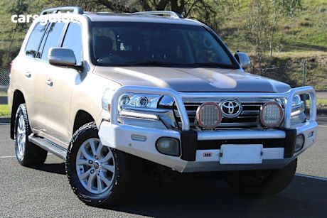 Gold 2020 Toyota Landcruiser Wagon LC200 VX (4X4)