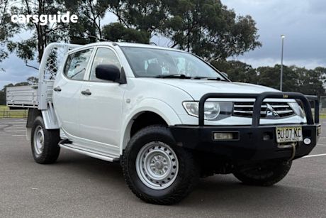 White 2013 Mitsubishi Triton Double Cab Utility GLX (4X4)