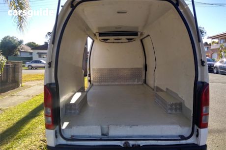 White 2013 Toyota Hiace Van Slwb