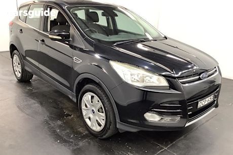 Black 2016 Ford Escape Wagon Trend (fwd)