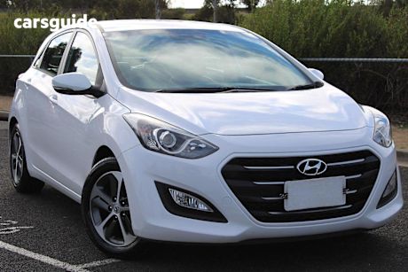 White 2015 Hyundai I30 Hatchback Active X