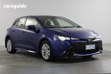 Blue 2022 Toyota Corolla Hatchback Ascent Sport