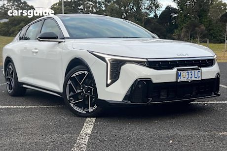White 2025 Kia K4 Sedan GT-Line