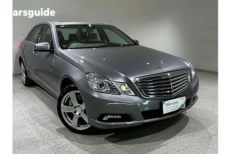 Silver 2009 Mercedes-Benz E-CLASS Sedan E500 AVANTGARDE R