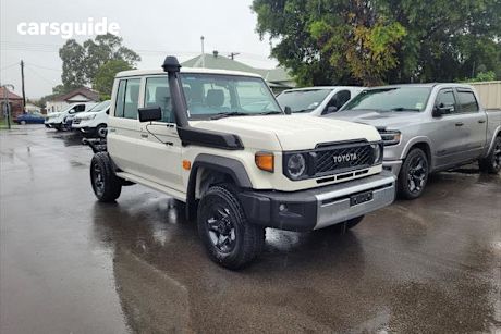 White 2025 Toyota Landcruiser 70 Series Double Cab Chassis LC79 GXL + Diff Locks