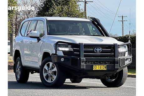 White 2022 Toyota Landcruiser Wagon LC300 GX (4X4)