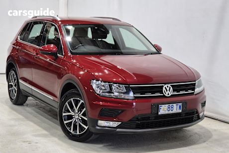 Red 2017 Volkswagen Tiguan Wagon 110 TSI Comfortline