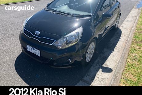 Black 2012 Kia RIO Hatchback SI