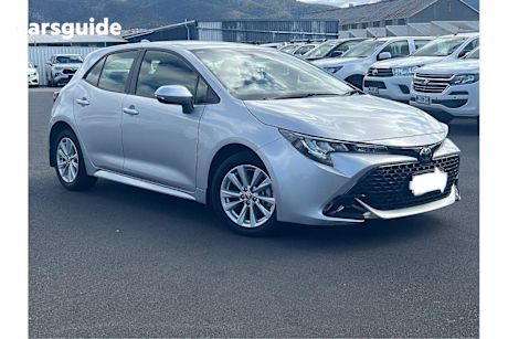 Silver 2022 Toyota Corolla Hatchback Ascent Sport