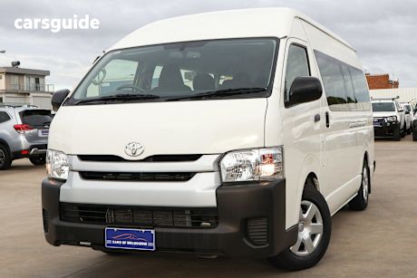 White 2017 Toyota Hiace Bus Commuter