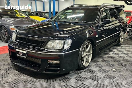 Black 1998 Nissan Stagea Wagon