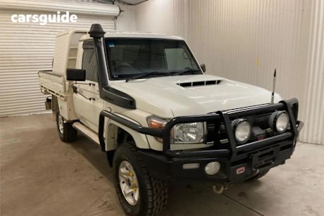 White 2020 Toyota Landcruiser 70 Series Cab Chassis GXL