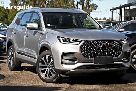 Silver 2025 Chery Tiggo 8 PRO MAX Wagon Urban 2WD