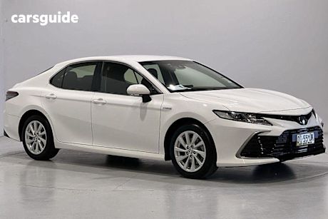 White 2023 Toyota Camry Sedan Ascent
