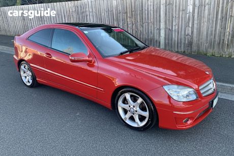 Red 2010 Mercedes-Benz CLC200 Coupe Kompressor