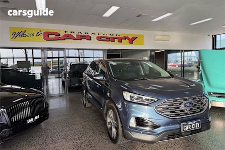 Blue 2019 Ford Endura Wagon Titanium (awd)