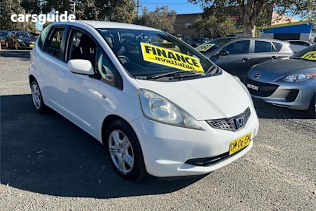 White 2008 Honda Jazz Hatchback GLI