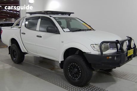 White 2012 Mitsubishi Triton Ute Tray GL-R (4x4)