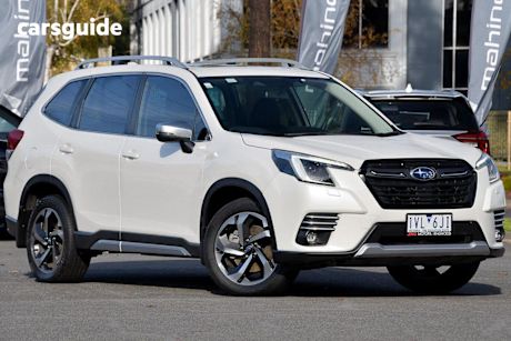 White 2021 Subaru Forester Wagon 2.5I-S (awd)