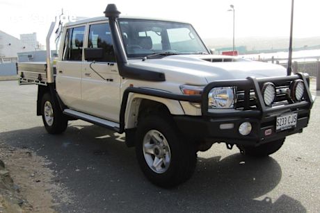 White 2022 Toyota Landcruiser 70 Series Double Cab Chassis GXL
