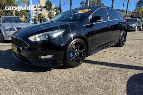 Black 2016 Ford Focus Hatchback Titanium