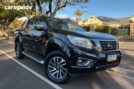 Black 2018 Nissan Navara Dual Cab Pick-up ST-X (4X4)