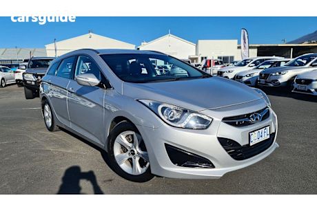 Silver 2011 Hyundai I40 Wagon Active