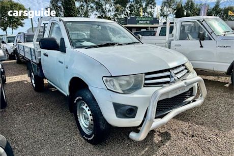 White 2011 Mitsubishi Triton Cab Chassis GLX