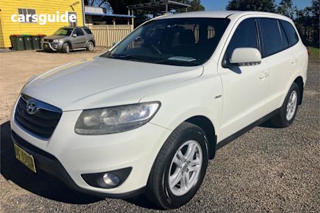 White 2009 Hyundai Santa FE Wagon SLX Crdi (4X4)