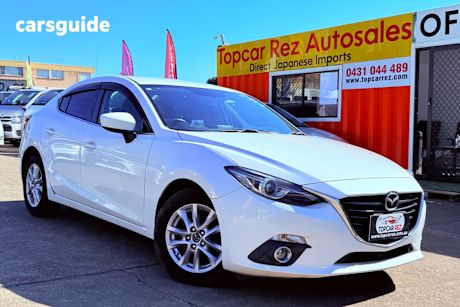 White 2014 Mazda Axela Hatchback C (hybrid)