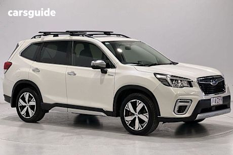 White 2020 Subaru Forester Wagon 2.0E-S Hybrid (awd)