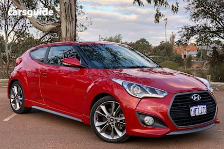 Red 2016 Hyundai Veloster Hatch SR Coupe D-CT Turbo
