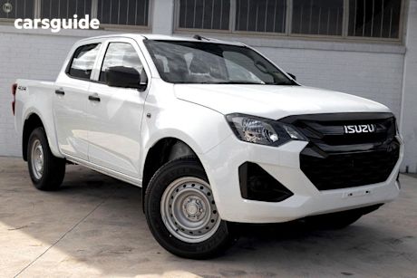 White 2025 Isuzu D-MAX Crew Cab Utility SX (4X4)