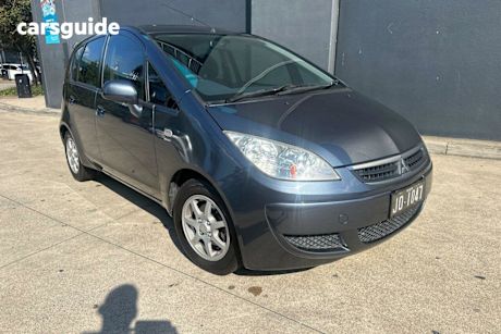 Grey 2006 Mitsubishi Colt Hatchback ES