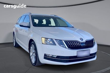 White 2019 Skoda Octavia Wagon 110 TSI Sport