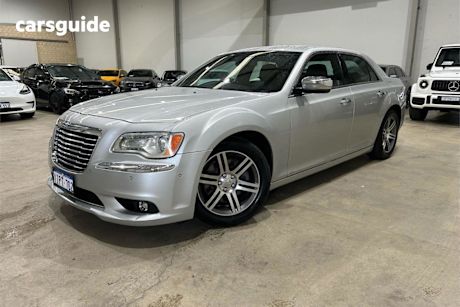 Silver 2013 Chrysler 300 Sedan Limited
