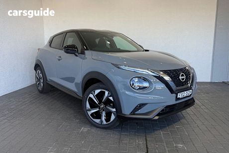 Grey 2024 Nissan Juke Hatchback ST-L