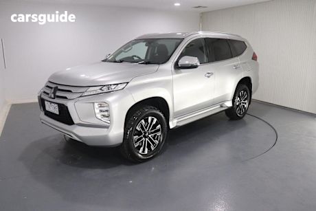 Silver 2021 Mitsubishi Pajero Sport Wagon GLS (4X4) 7 Seat