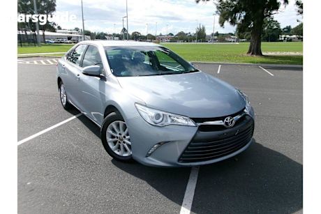 Blue 2015 Toyota Camry Sedan Altise