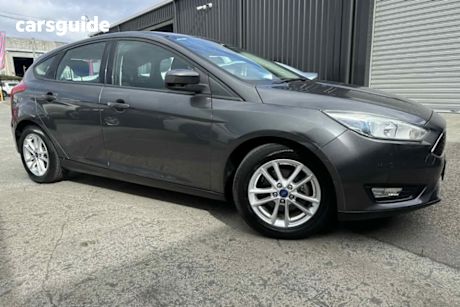 Grey 2017 Ford Focus Hatchback Trend