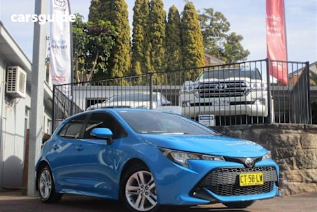 Blue 2019 Toyota Corolla Hatchback Ascent Sport
