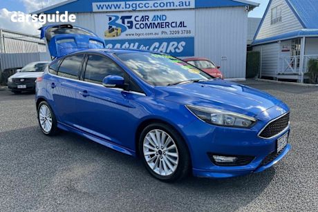 Blue 2017 Ford Focus Hatchback Sport