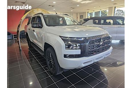 White 2024 Mitsubishi Triton Double Cab Pick Up GSR Special Edition (4X4)