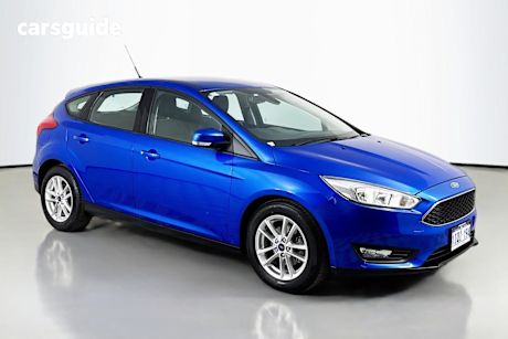 Blue 2016 Ford Focus Hatchback Trend
