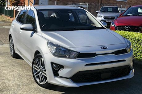 Silver 2020 Kia RIO Hatchback Sport