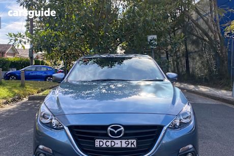 Blue 2015 Mazda 3 Hatchback Maxx