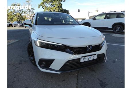 White 2022 Honda Civic Hatchback E:hev LX