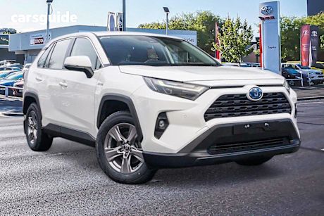 White 2024 Toyota RAV4 Wagon GX (awd) Hybrid