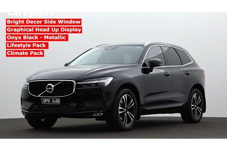 Black 2021 Volvo XC60 Wagon T5 Momentum (awd)