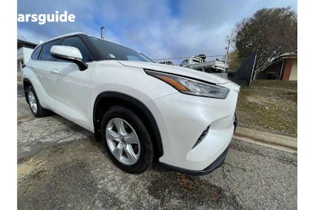 White 2021 Toyota Kluger Wagon GX 2WD
